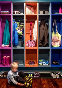 Детская цветная гардеробная комната Краснодар